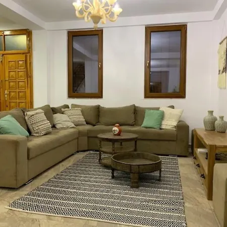 Tatil Evi Charmante Maison De Dans Quartier Historique Shkodër